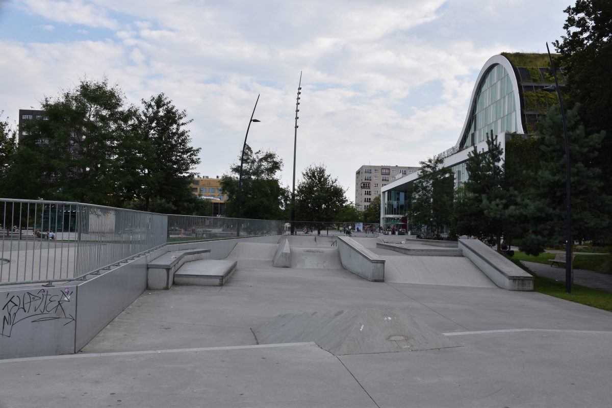 Skatebaan Raadhuisplein, Skatebaan